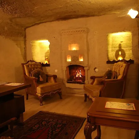 Unicorn Cave Hotel 2*