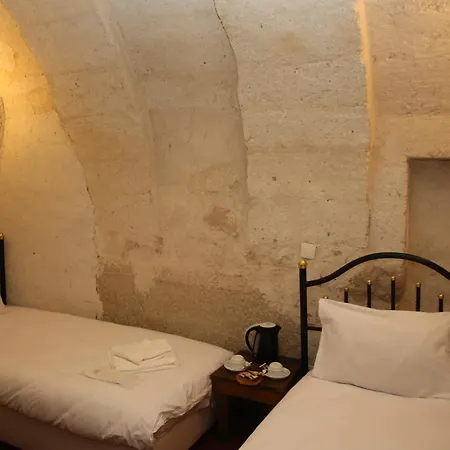 Unicorn Cave 2*